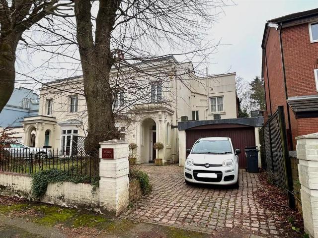 Apartment for rent in Ladywood, Birmingham