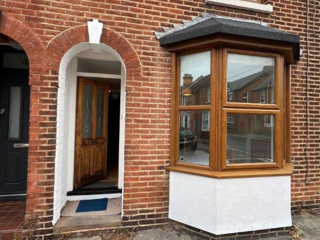 Apartment for rent in Martyrs Field, The Bridge