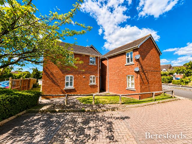Studio for rent in Queens Park, Billericay