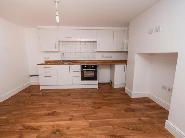 Apartment for rent in Lower Walmer, Dover