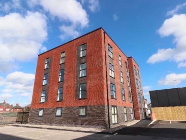 Apartment for rent in Osmondthorpe, Leeds
