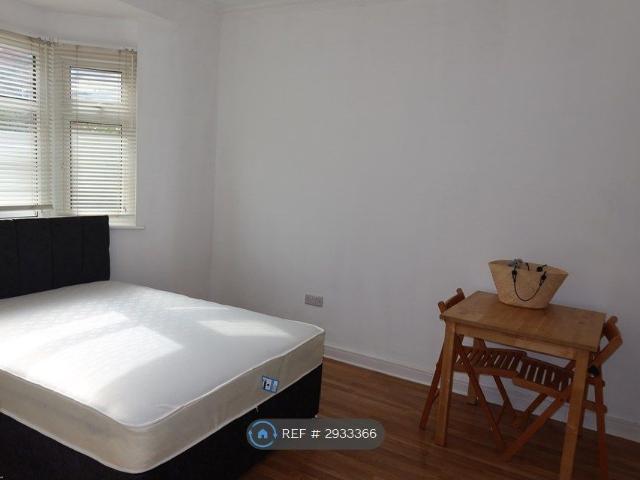 Studio for rent in Greater London