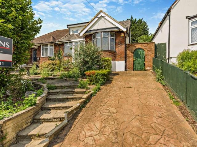 House for rent in Northwood, Greater London
