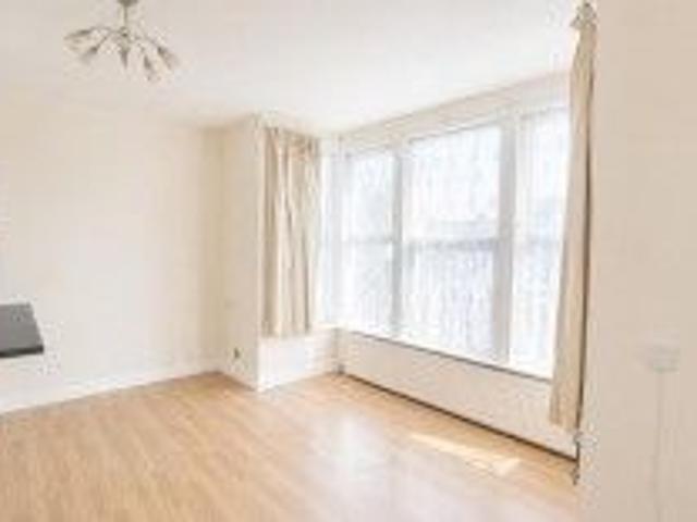 Apartment for rent in Kursaal Estate, Alton Barnes