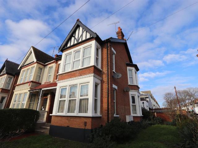 Apartment for rent in Kursaal Estate, Alton Barnes