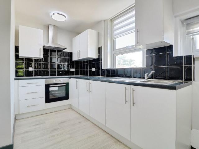 Apartment for rent in Alton Barnes, Essex