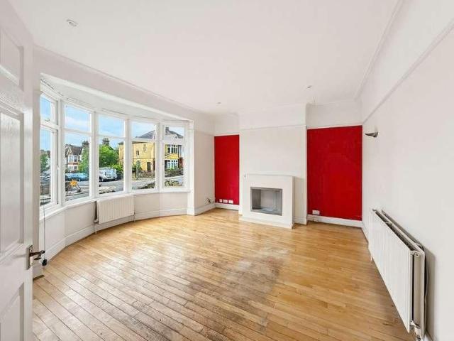 House for rent in Kursaal Estate, Alton Barnes