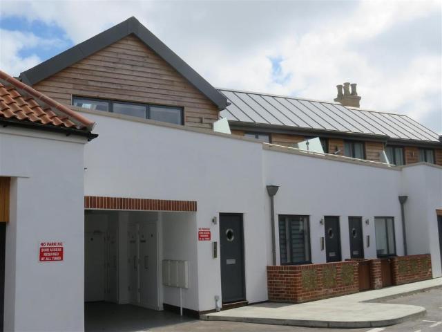 Apartment for rent in Eastbridge, Suffolk