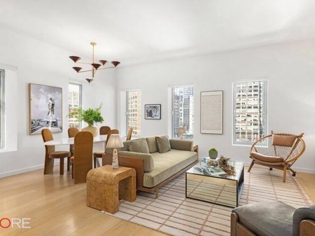 Condo for sale in Arverne, New York