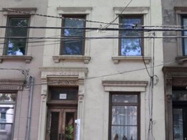House for sale in Hudson, New Jersey
