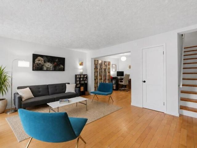 House for sale in Hudson, New Jersey