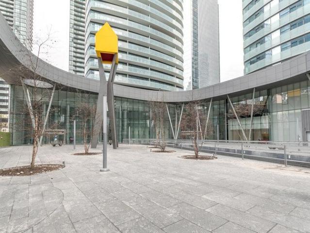 House for rent in Spadina—Fort York, Toronto