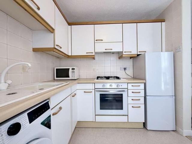 Apartment for rent in Upton, Acol
