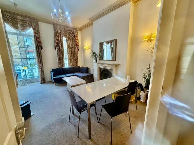 Apartment for rent in Marylebone, Greater London