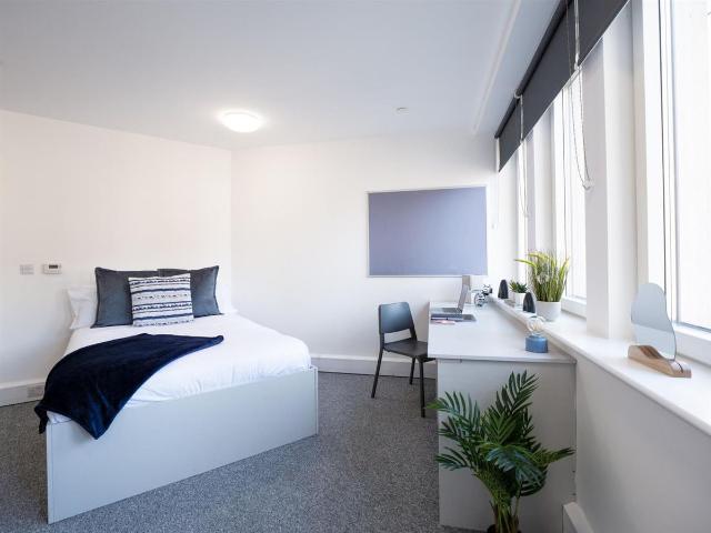 Room for rent in City Centre, South Yorkshire