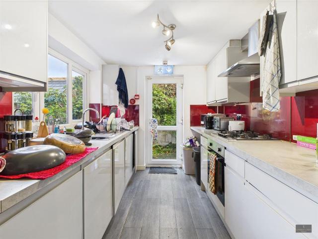 Apartment for rent in Watergate, Devon