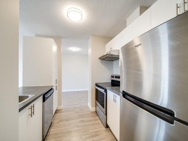 Apartment for rent in Wedgewood, Alberta