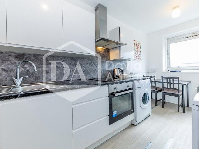 Apartment for rent in Holloway, Greater London