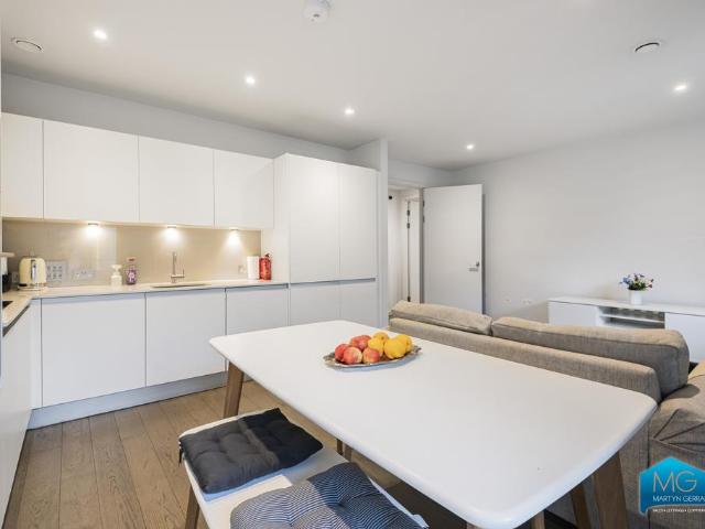 House for rent in Barnsbury, Greater London