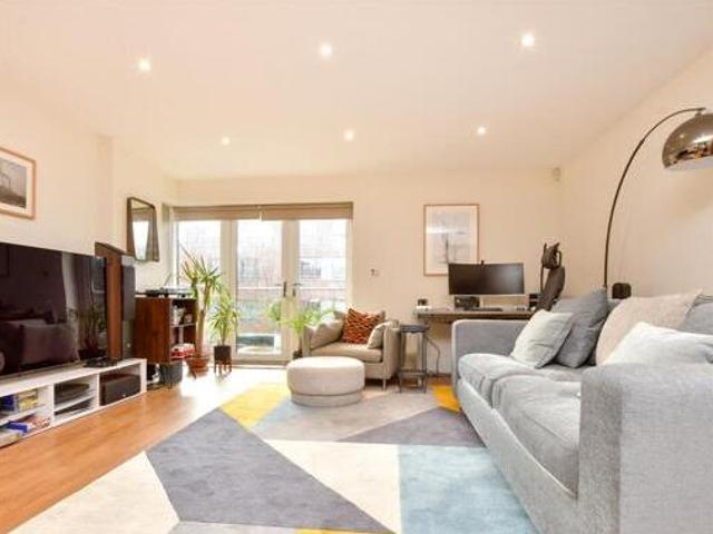 House for sale in Reigate, Reigate and Banstead