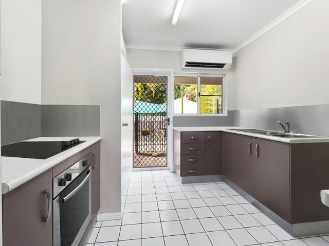Townhouse for rent in Yorkeys Knob, Queensland