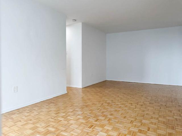 Apartment for rent in Humber River—Black Creek, Toronto