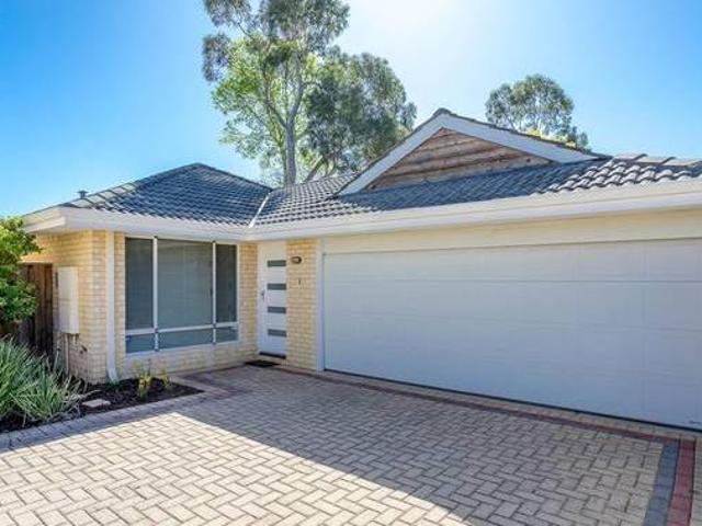 House for rent in Cockburn, Western Australia