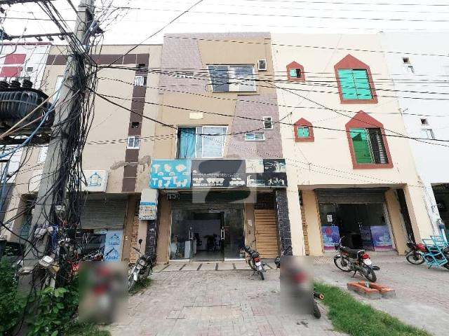 Building for sale in لاہور, لاہور ڈویژن