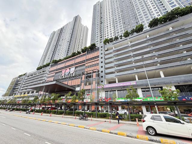 Serviced Residence for sale in Kajang, Langat