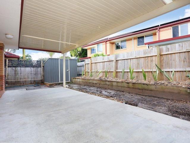 Townhouse for sale in Fernbrook, Queensland
