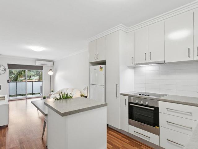 House for sale in Jolimont, Western Australia