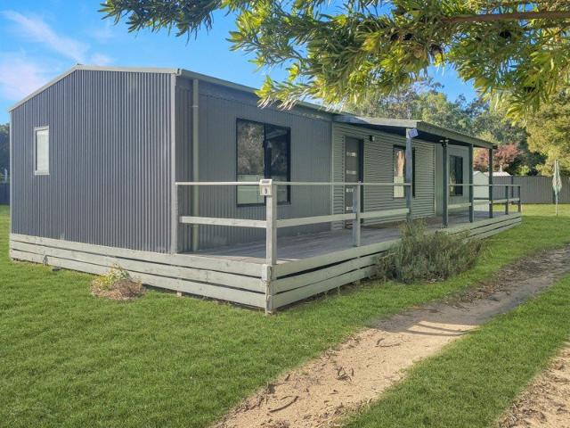 House for sale in Halls Gap, Victoria