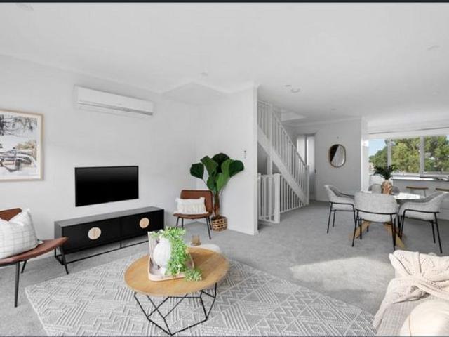Townhouse for rent in Camerons Creek, Victoria