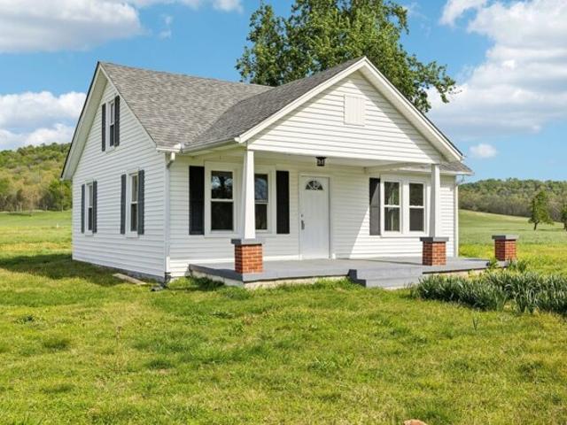 House for sale in Dixon Springs, Tennessee