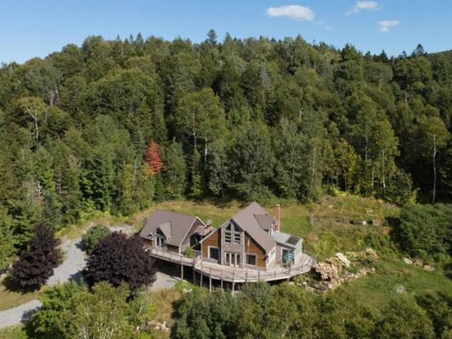 House for sale in Peacham, Caledonia County