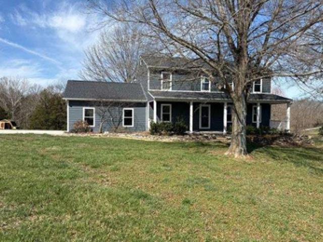 House for sale in Pacific, Missouri