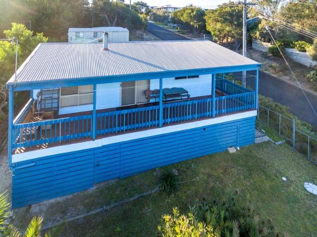 House for sale in Loch Sport, Victoria