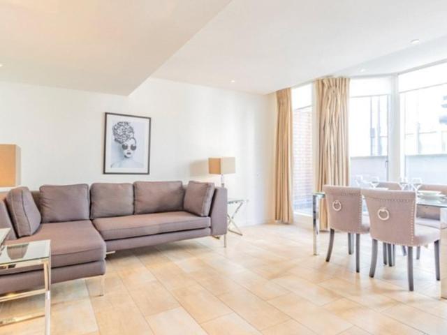 Apartment for rent in South Kensington, Greater London