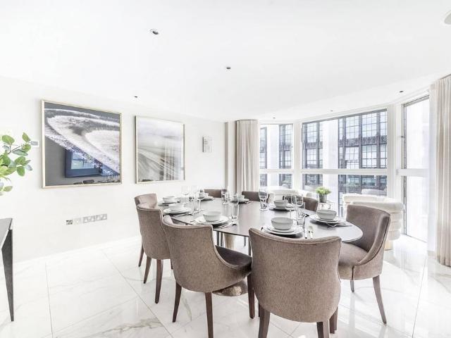 House for rent in South Kensington, Greater London