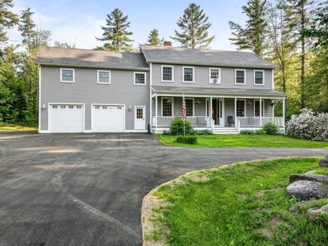 House for sale in Sunapee