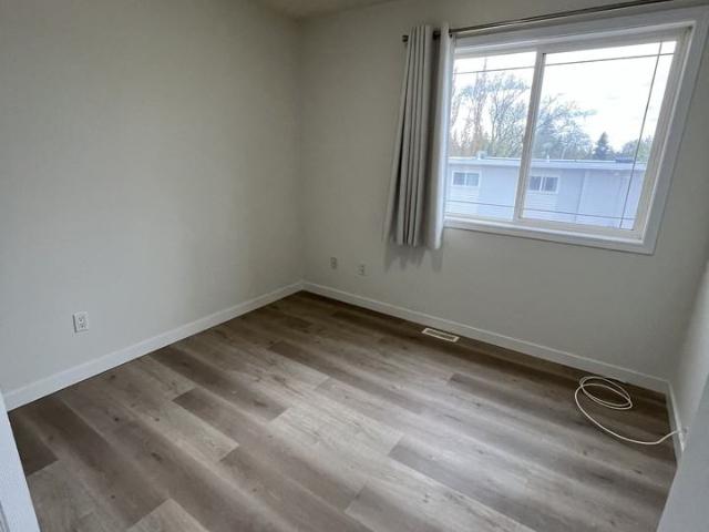 Apartment for rent in Wedgewood, Alberta