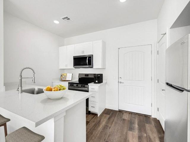 Apartment for rent in Youngtown, Arizona