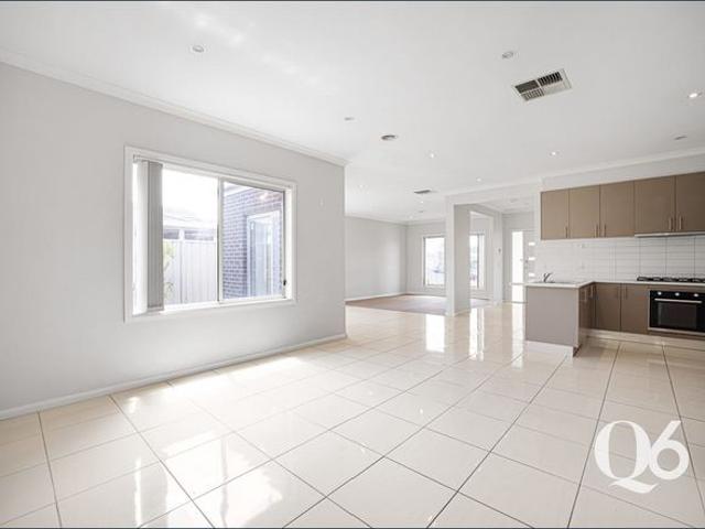 Apartment for rent in Overton Lea, Melbourne