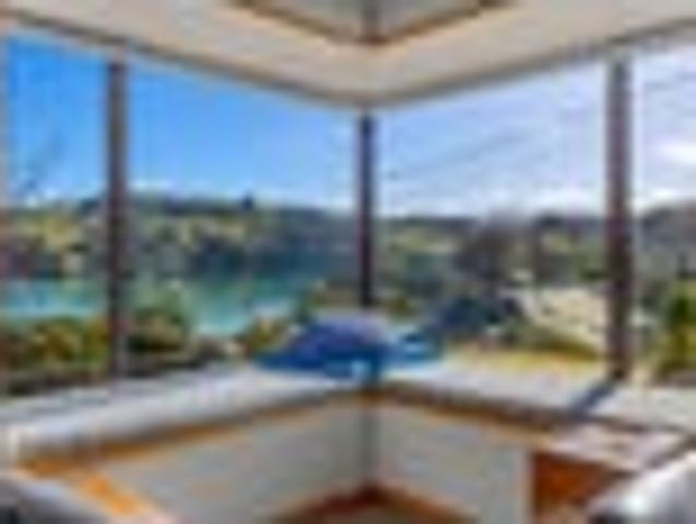 House for sale in Little Akaloa, Canterbury