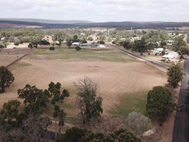 Property for sale in Allanson