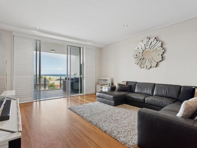 Apartment for sale in Stirling, Western Australia