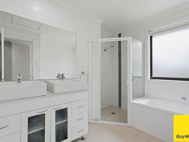 Townhouse for rent in Gosford, New South Wales