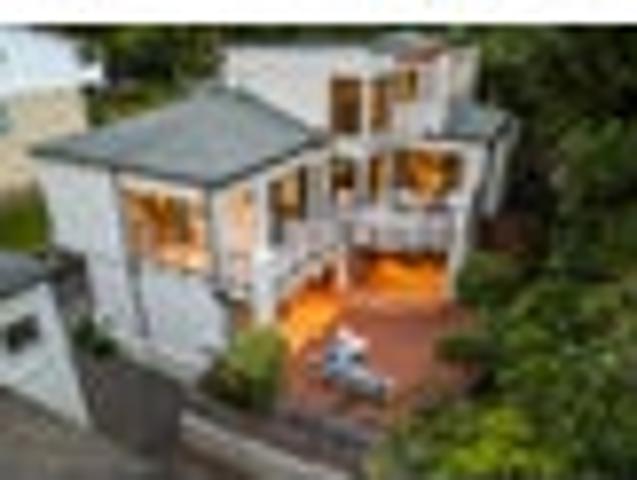 House for sale in Castor Bay, Devonport-Takapuna