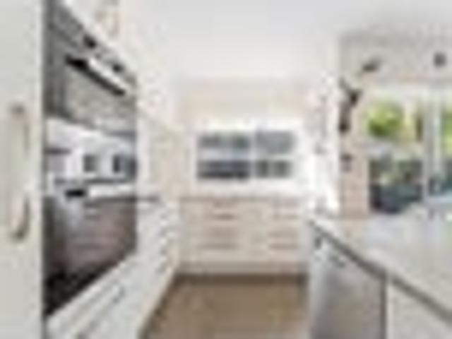 House for sale in Whangaparaoa