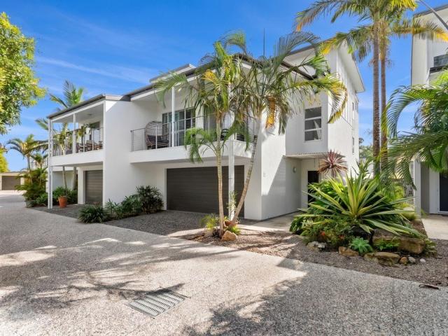Townhouse for sale in Kings Creek, Queensland